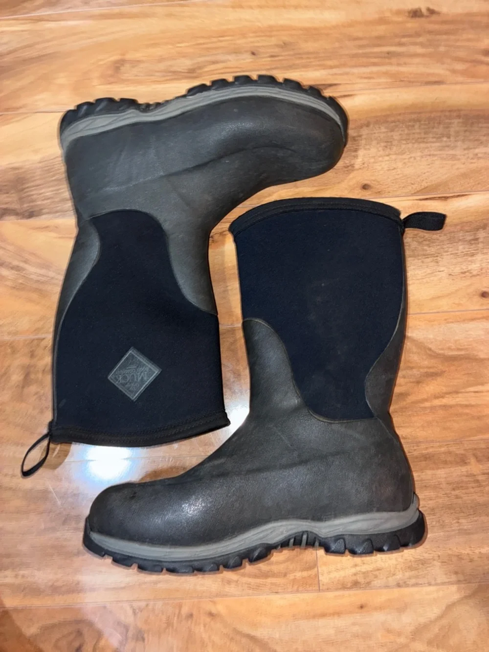 Muck Boot Rugged II Tall Waterproof  Boots - size kids 7, fits womens 8.5